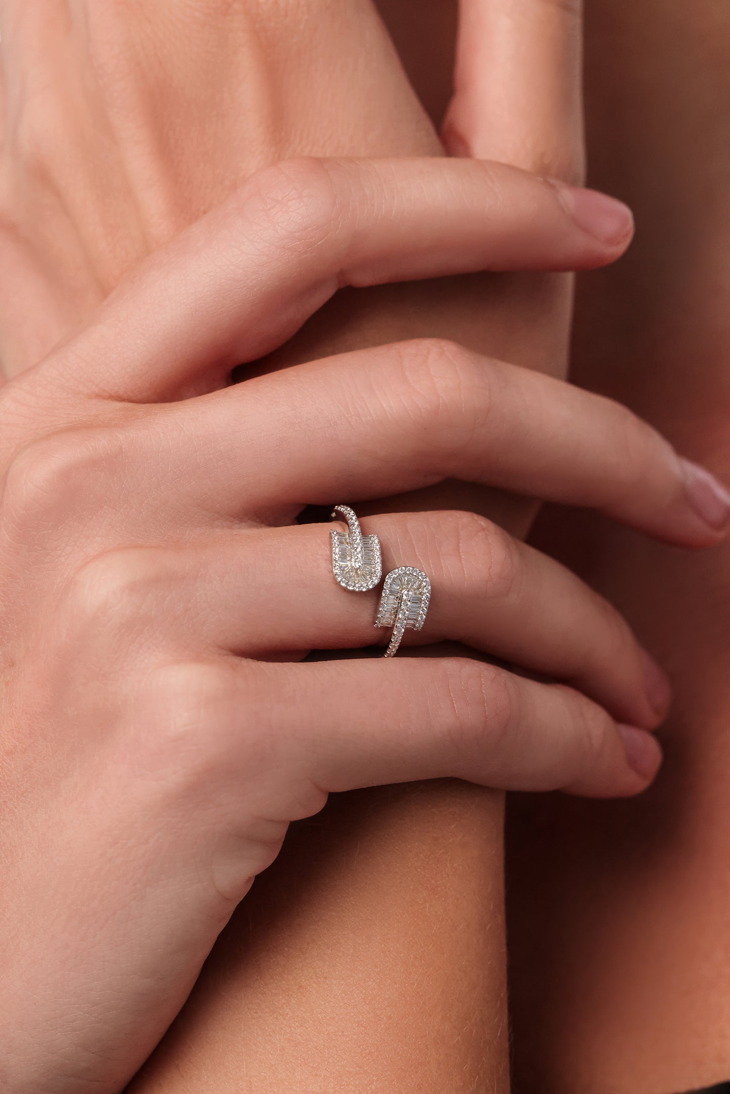 U Duo Twisted Baguette Ring